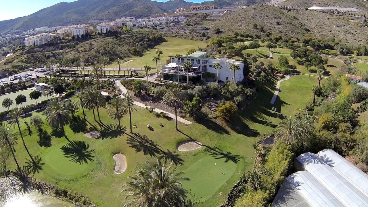 Apartamento Lomas De Mena 6 - ático Con Vistas Al Mar - Piscina- Parking Gratis - Excelente Conexión Wifi