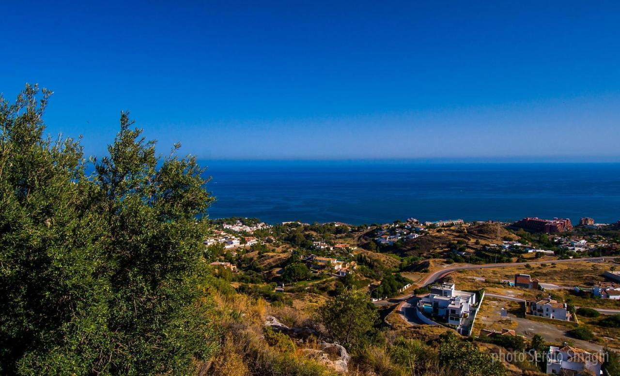 Apartamento Lomas De Mena 6 - ático Con Vistas Al Mar - Piscina- Parking Gratis - Excelente Conexión Wifi *